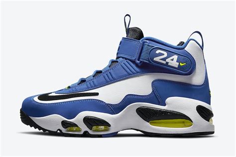 ken griffey nike shoes 2021.